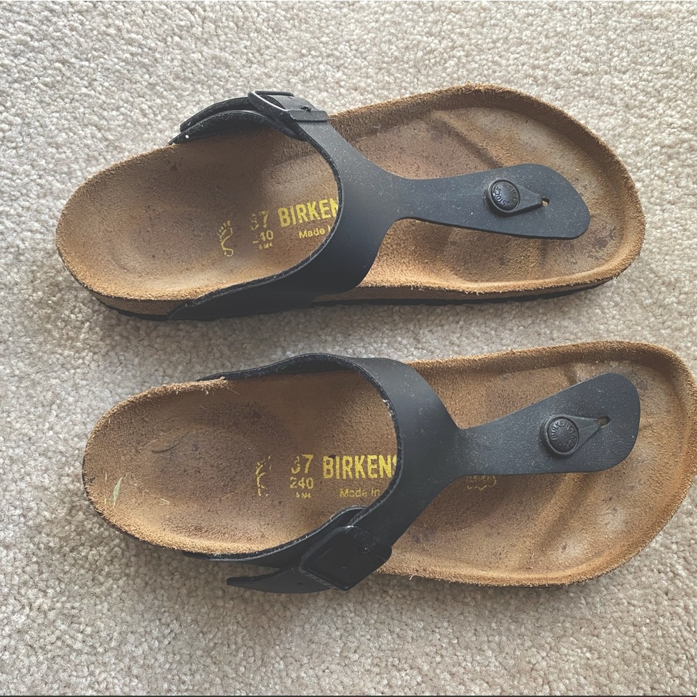 Birkenstock Gizeh Sandal, size 37 ~(6.5)